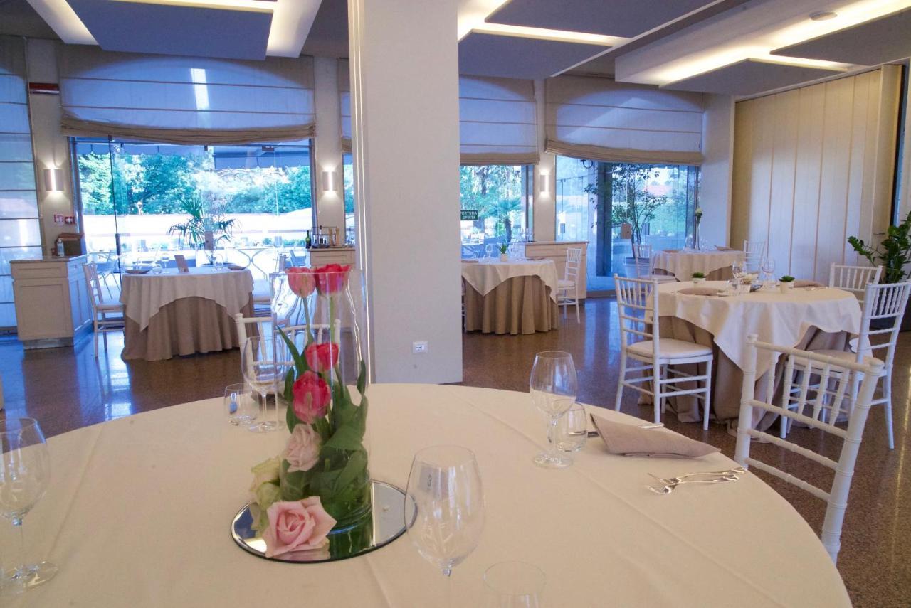 Hotel Dei Giardini Nerviano Extérieur photo
